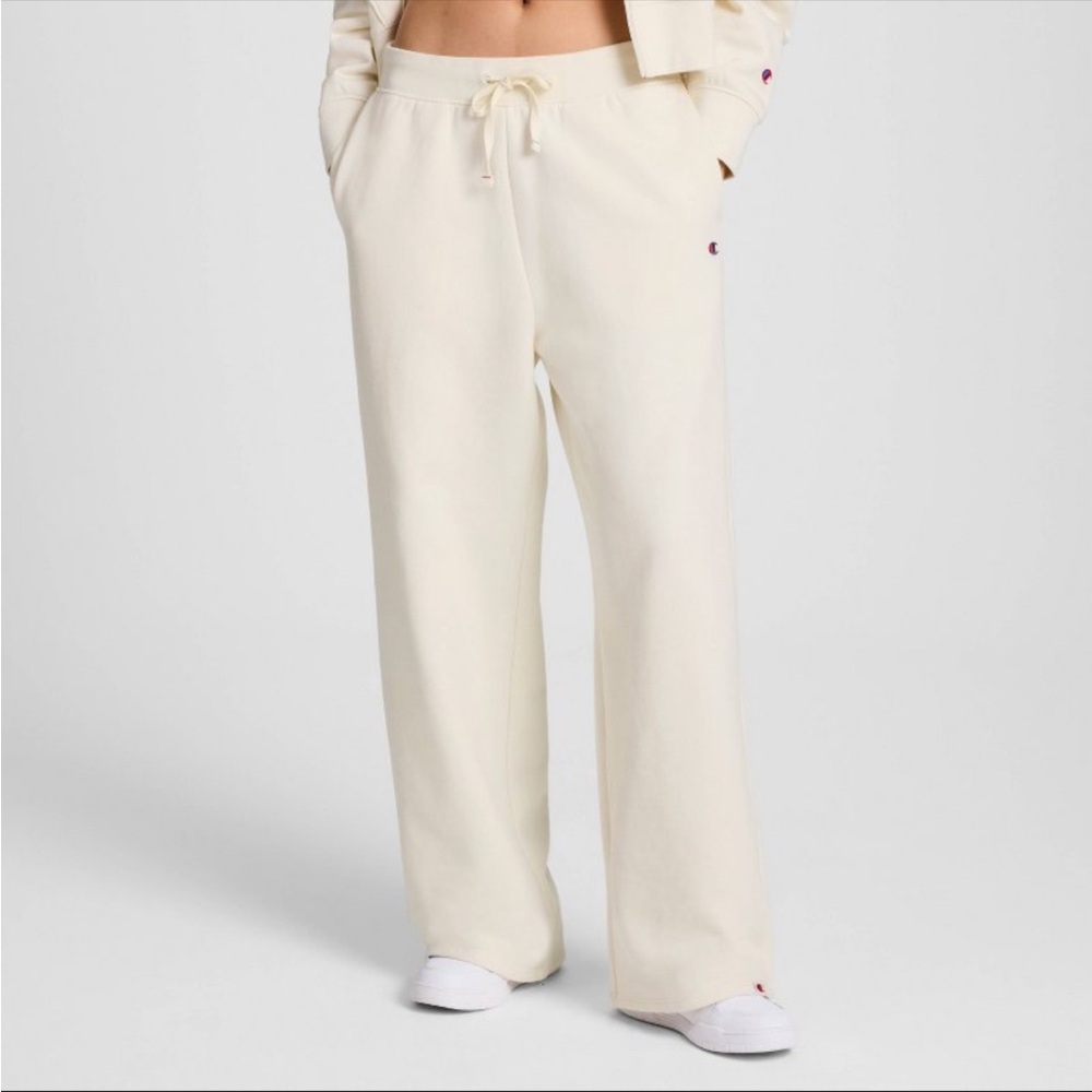 Champion Women's High-Rise Fleece Wide Leg Sweatpants Cream XS NWT